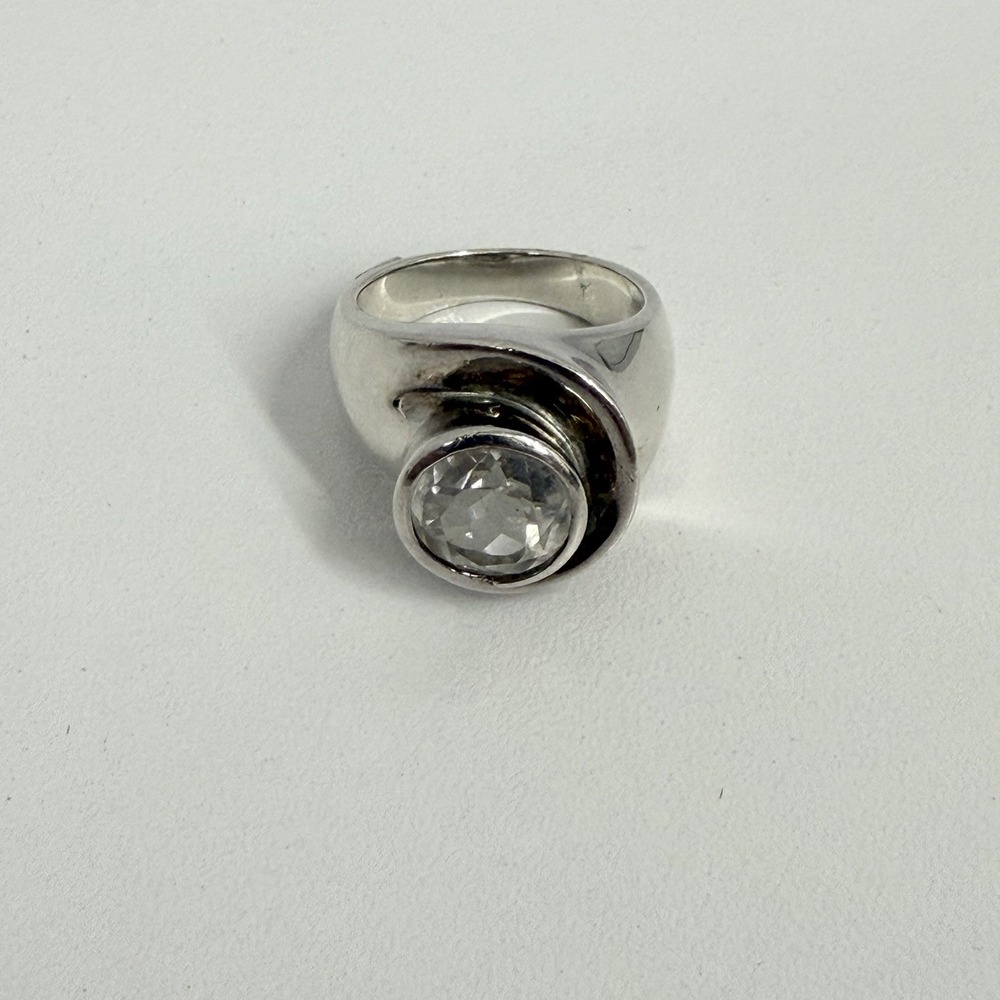 Vintage ELLE Sterling Cubic Zirconia Ring Modernist Style 10 Grams Size 7 1/4 - Picture 5 of 14